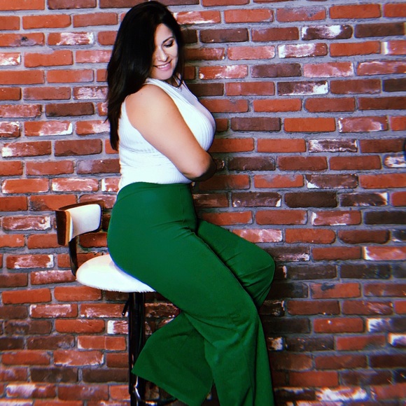 Meet your Posher, Alba - Picture 1 of 1